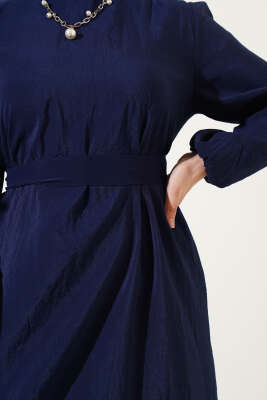 Kırışık Doku Kuşaklı Elbise Lacivert - Tesettür Elbise