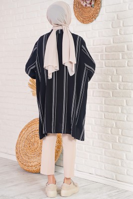 Klasik Yaka Çizgili Siyah Tunik - Tunik