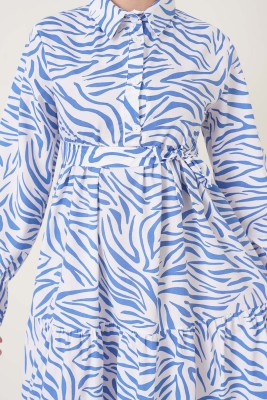 Klasik Yaka Zebra Desenli Mavi Elbise - Thumbnail