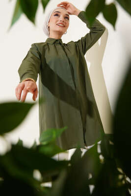 Klasik Yakalı Oval Kesim Nefti Gömlek 