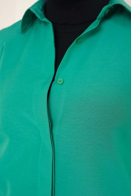 Klasik Yakalı Oval Kesim Yeşil Gömlek - Thumbnail