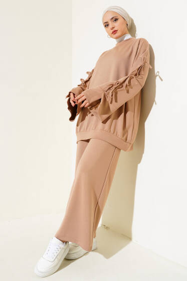Kol Bağcık Detaylı İkili Takım Bisküvi - İkili Takım