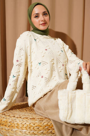 Kol Bağcıklı Çiçek Nakışlı Triko Kazak Bej - Triko Kazak