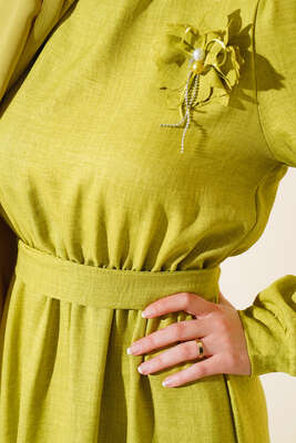 Kol Bilekleri Düğmeli Keten Elbise Yağ Yeşili - Thumbnail