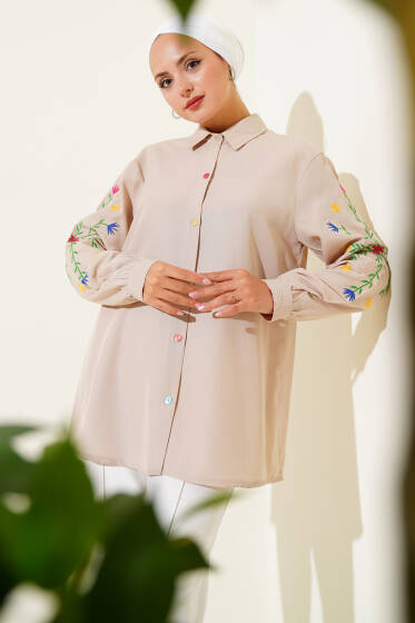 Kol Çiçek Nakışlı Gömlek Bej - Gömlek