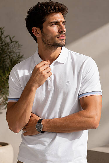 Kol Çizgili Polo Yaka Düğmeli Erkek T-shirt Beyaz - Beyaz Polo Yaka Tişört