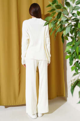 Kol Düğme Detaylı Triko İkili Takım Ekru - Kadın Giyim Modelleri
