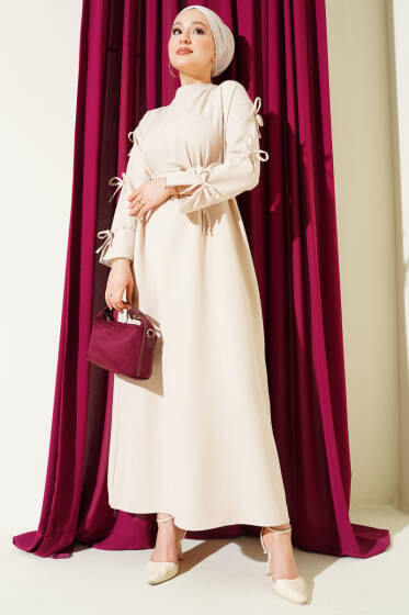Kol Fiyonklu İp Kuşaklı Dabıl Elbise Bej - Elbise