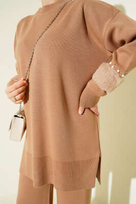 Kol İncili Kürklü Triko İkili Takım Latte - İkili Takım