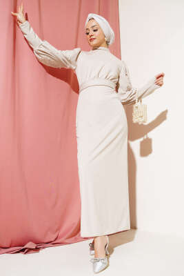 Kol İncili Kuşaklı Elbise Taş 