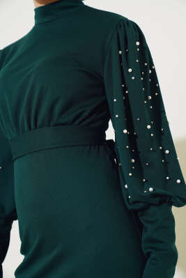 Kol İncili Kuşaklı Elbise Zümrüt - Tesettür Elbise