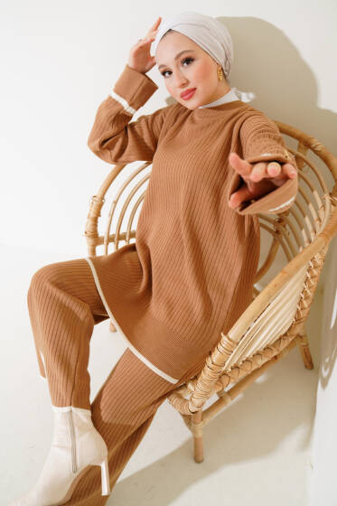 Kol Katlamalı Düğmeli Triko İkili Takım Latte - İKİLİ TAKIM