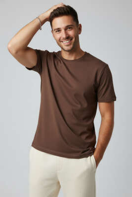 Kol Katlı Basic Erkek T-shirt Kahve 