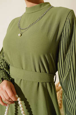 Kol Piliseli Elbise Çağla Yeşili - Tesettür Elbise