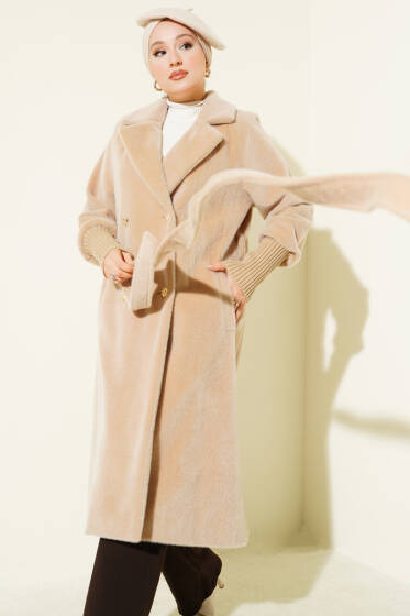 Kol Ribanalı Kuşaklı Tay Tüyü Kaban Bej - Kaban