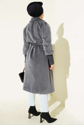 Kol Ribanalı Kuşaklı Tay Tüyü Kaban Füme - Kaban