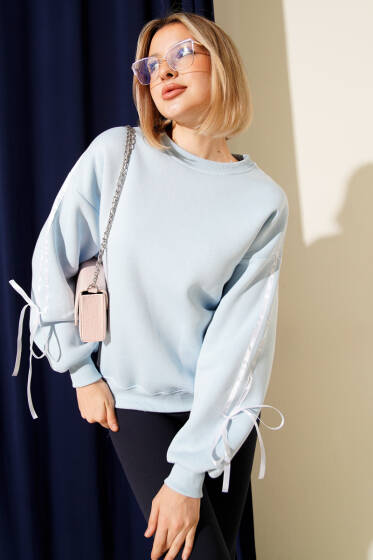 Kol Şeritli Fiyonklu Üç İplik Sweatshirt Bebe Mavi - Kadın Giyim Modelleri