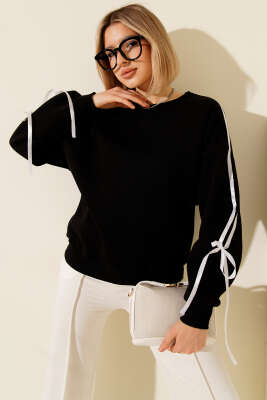 Kol Şeritli Fiyonklu Üç İplik Sweatshirt Siyah - Kadın Giyim Modelleri