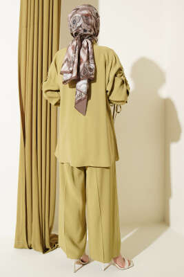 Kol Tünelli Büzgülü İkili Takım Yağ Yeşili - İkili Takım