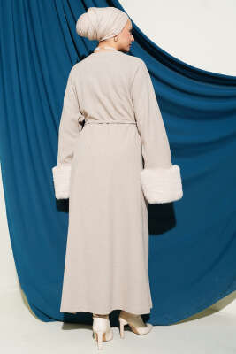 Kol Ucu Kürklü Fitilli Kaşe Elbise Bej - Elbise