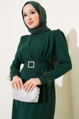 Kol Ucu Tüylü Kemerli Elbise Koyu Yeşil - Tesettür Elbise