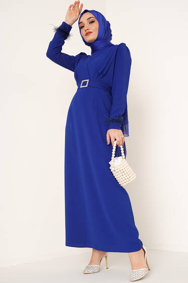 Kol Ucu Tüylü Kemerli Elbise Saks - Tesettür Elbise