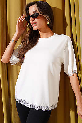 Kol ve Etek Ucu Dantelli T-shirt Beyaz - CALİENTE