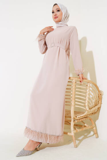 Kol ve Etek Ucu Tüylü Elbise Bej - Elbise