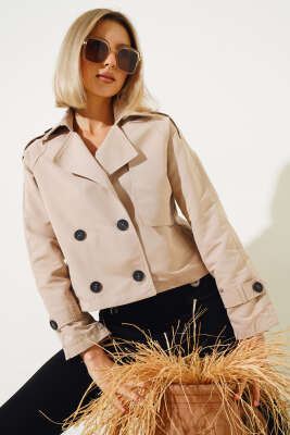 Kol ve Omuz Apoletli Kısa Ceket Latte - Kadın Giyim Modelleri