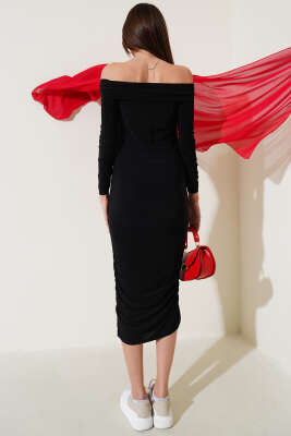 Kol ve Yan Büzgülü Midi Elbise Siyah - Kadın Giyim Modelleri