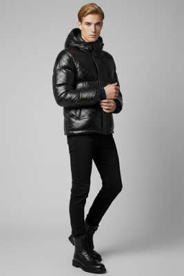 Kol Yazılı Kapüşonlu Şişme Erkek Mont Siyah - Erkek Mont