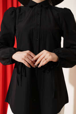 Kolları Bağcık Detaylı Gömlek Siyah - 300-500 TL Ürünler