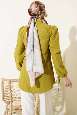 Kolları Bağcık Detaylı Gömlek Yağ Yeşili - Gömlek