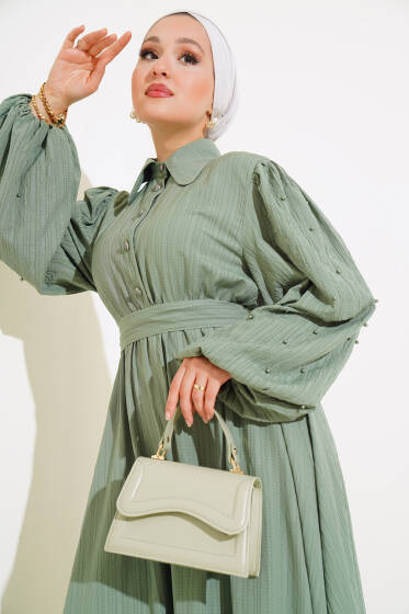 Kolları Boncuk Detaylı Kuşaklı Elbise Çağla Yeşili - Elbise