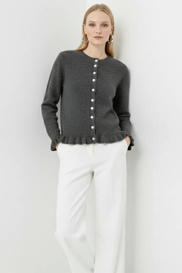 Kolları Fırfır Detaylı Triko Hırka Füme - Kadın Giyim Modelleri