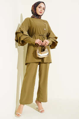 Kolları Fırfırlı Düğmeli İkili Takım Yağ Yeşili - TABLO FASHİON