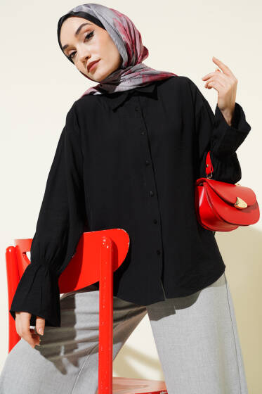 Kolları Lastikli Krinkıl Gömlek Siyah - Yılın Fırsatı