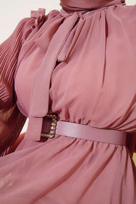 Kolları Piliseli Elbise Pudra - Elbise