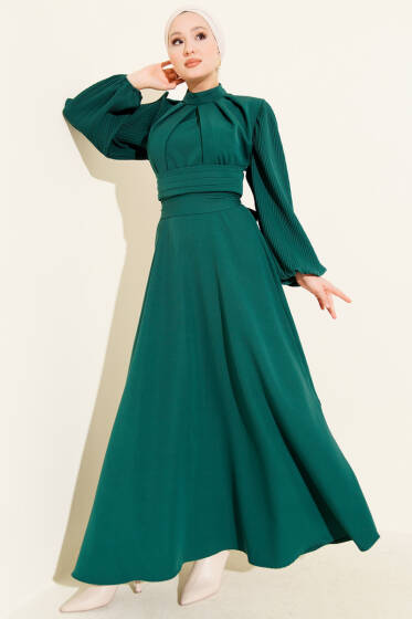 Kolları Piliseli Kuşaklı Abiye Elbise Zümrüt - Elbise