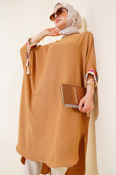 Kolları Püsküllü Yarasa Kol Tunik Camel - Tunik
