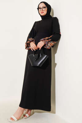 Kolları Şifon Nakışlı Elbise Siyah