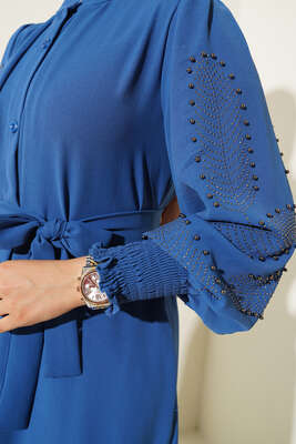 Kolları Taşlı Kuşaklı Elbise İndigo - Tesettür Elbise