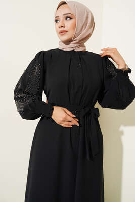 Kolları Taşlı Kuşaklı Elbise Siyah - Tesettür Elbise