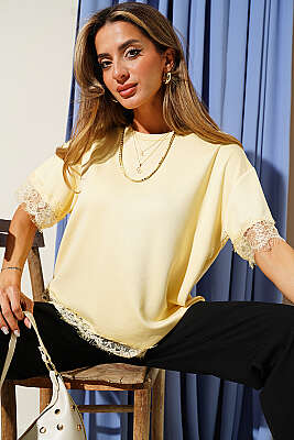 Kolları Ve Eteği Dantelli T-shirt Sarı - THANKS