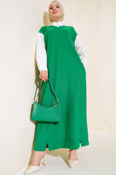 Kolları Ve Yakası Garnili Fitilli Elbise Yeşil - Tesettür Elbise