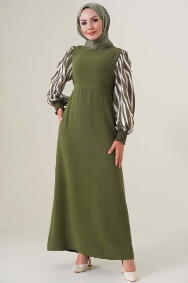 Kolları Zebra Desen Kuşaklı Haki Elbise - Tesettür Elbise
