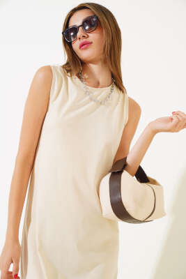 Kolsuz Basic Elbise Bej - Kadın Giyim Modelleri