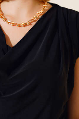 Kolsuz Bluz Siyah - Yılın Fırsatı