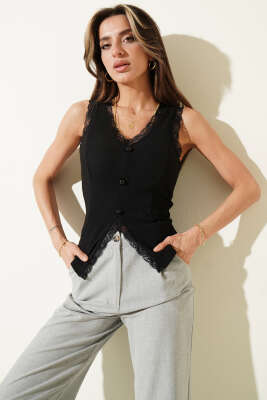 Kolsuz V Yaka Dantel Bluz Siyah - CALİENTE