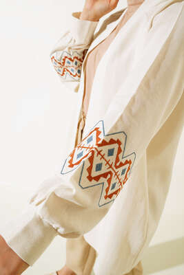 Kolu Kilim Desen Nakışlı Keten Kimono Bej - Thumbnail